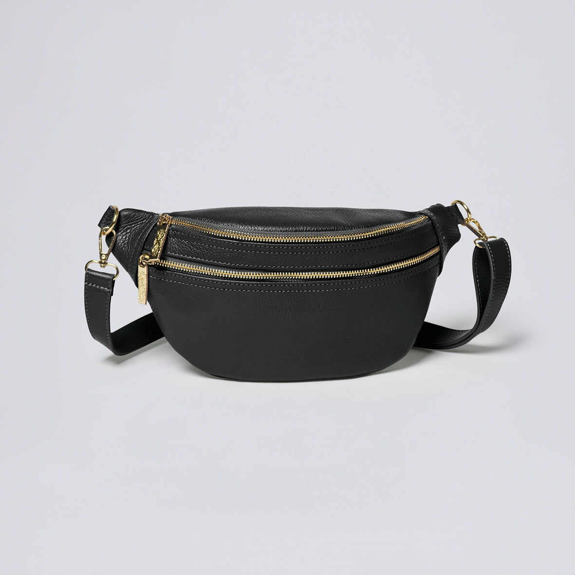 SAC BANANE ABBESSES - André