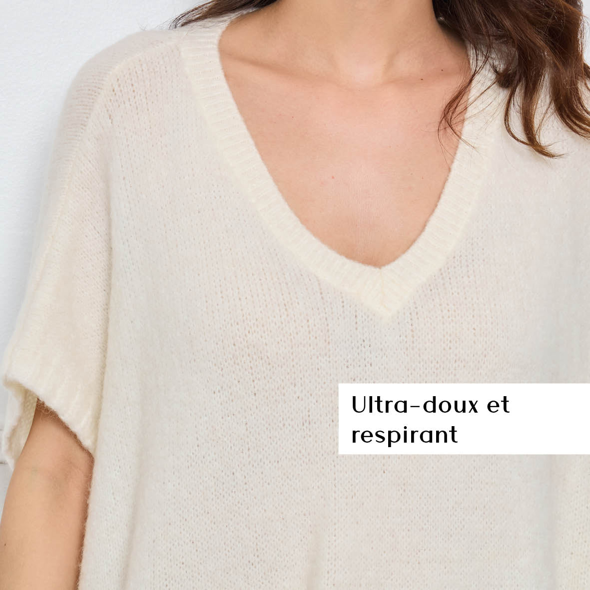 COL V OVERSIZED SANS MANCHES MILIE BLANC