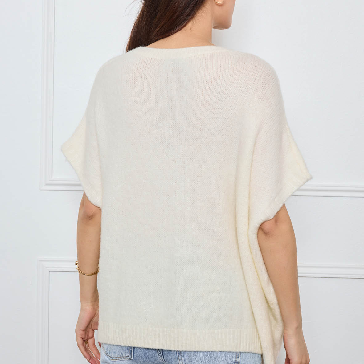 COL V OVERSIZED SANS MANCHES MILIE BLANC