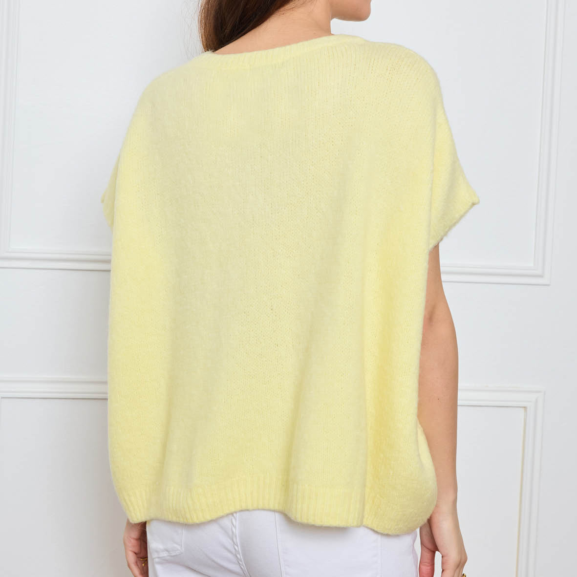 COL V OVERSIZED SANS MANCHES MILIE JAUNE POUSSIN