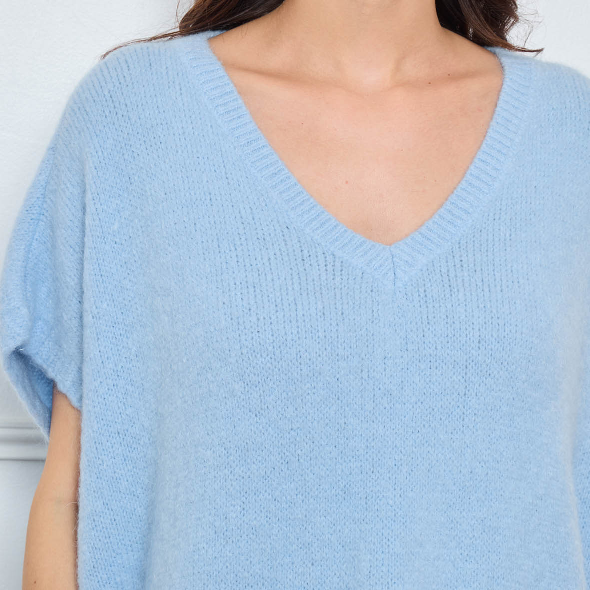 COL V OVERSIZED SANS MANCHES MILIE BLEU CLAIR