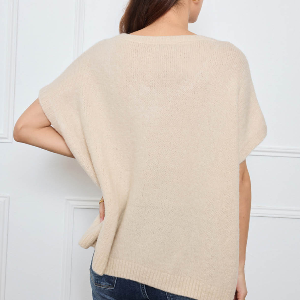 COL V OVERSIZED SANS MANCHES MILIE BEIGE