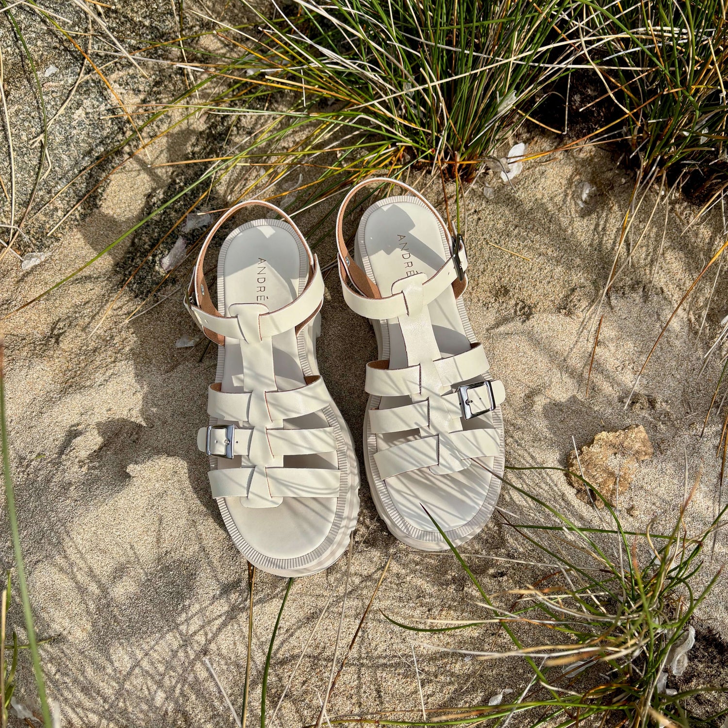 SANDALE TAHIRA BEIGE - André