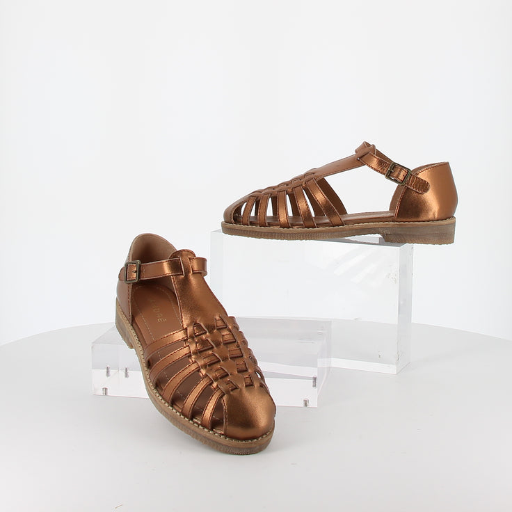 BRONZE
