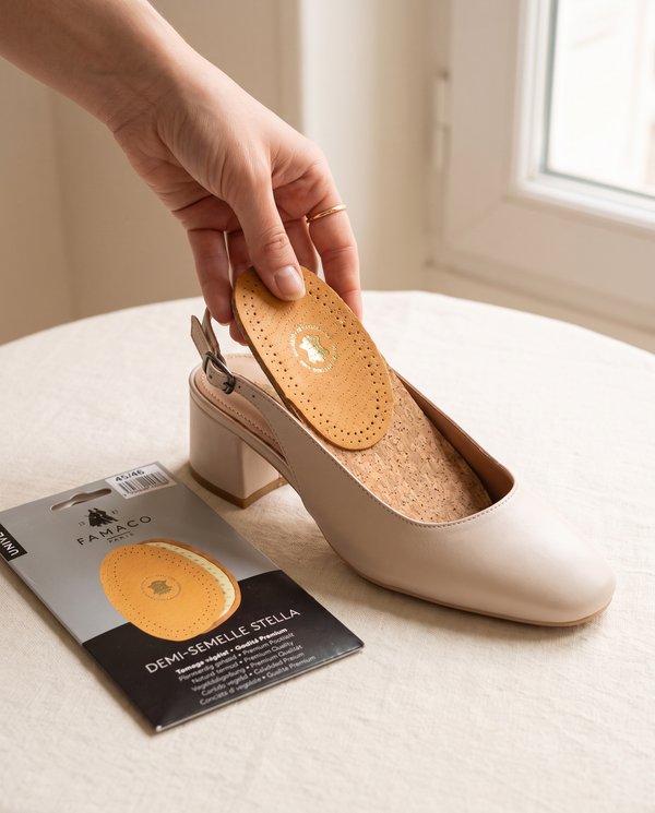 Demi-semelle Stella cuir Famaco en utilisation sur une chaussure André
