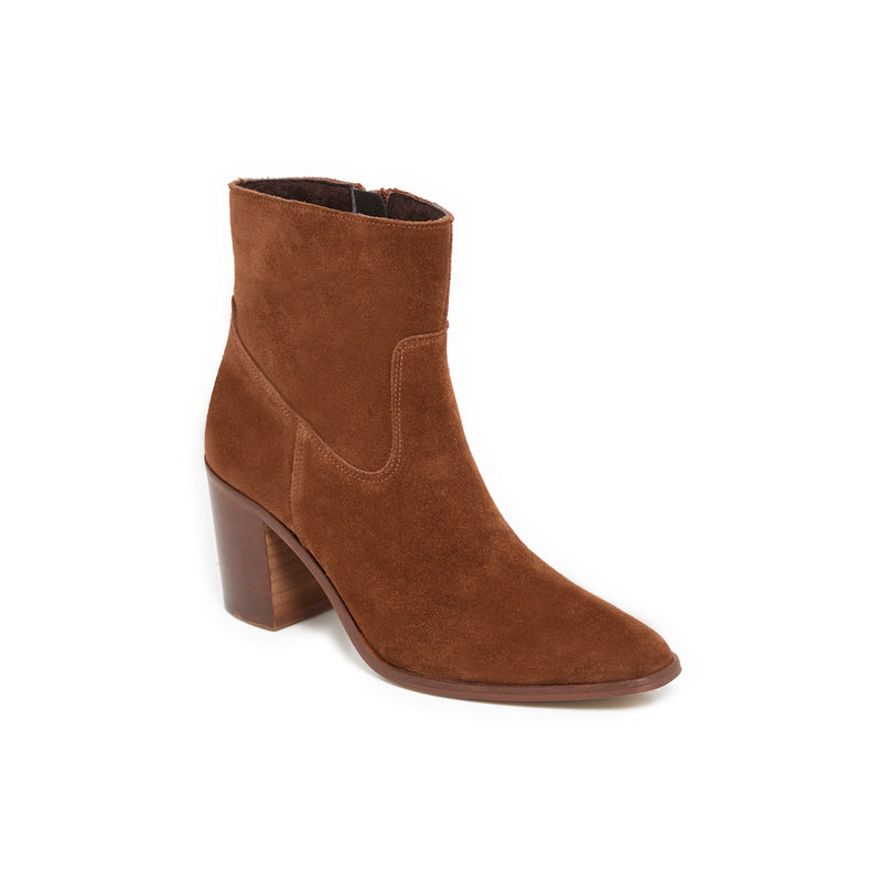 AELLE CAMEL