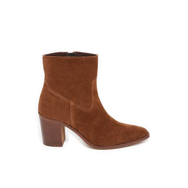 AELLE CAMEL