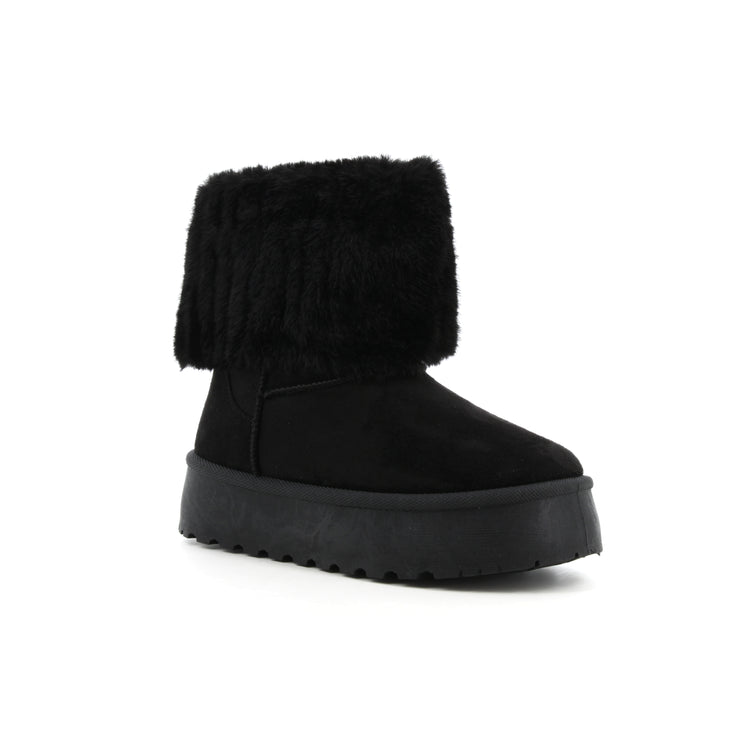 YETTA NOIR