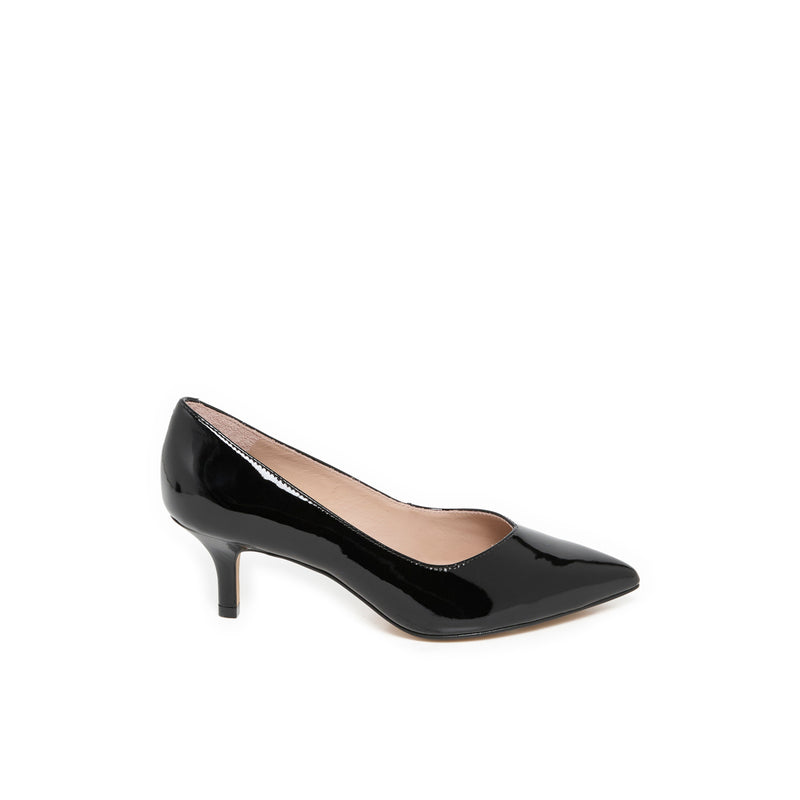ETONNANTE NOIR VERNIS
