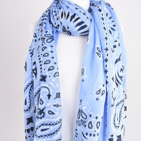 PAISLEY BLEU CLAIR
