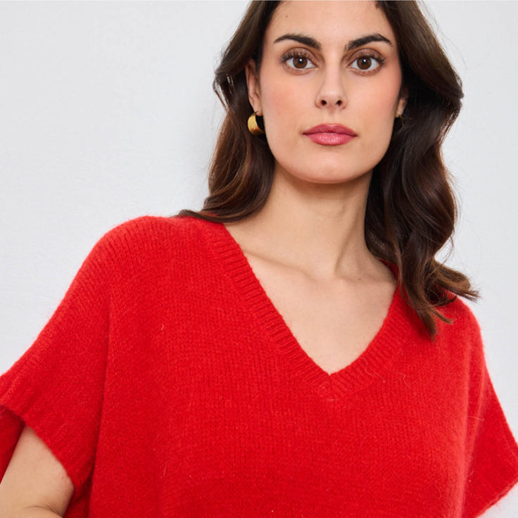 PULL COL V OVERSIZED SANS MANCHES MILIE ROUGE