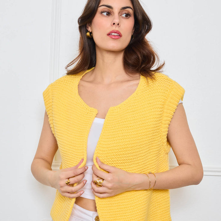 GILET EN TRICOT SANS MANCHES THEOLINE JAUNE