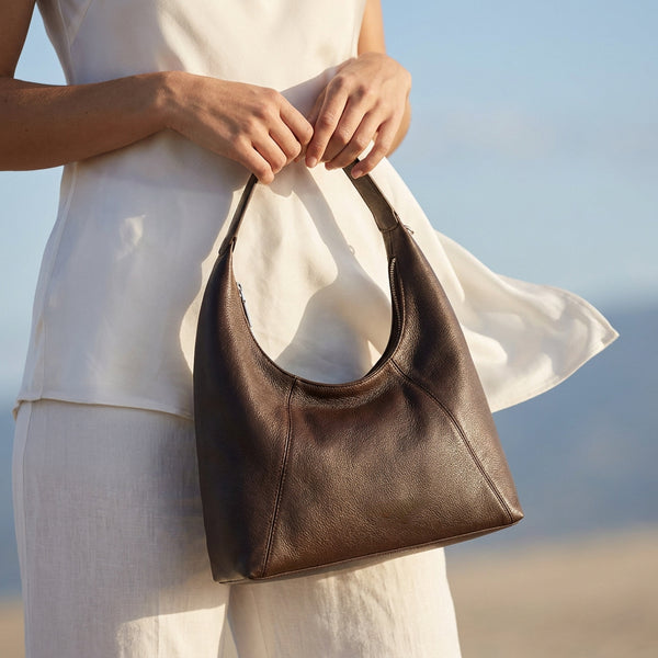 ELOURA BROWN