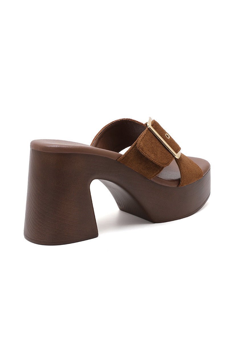 AVELINE CAMEL