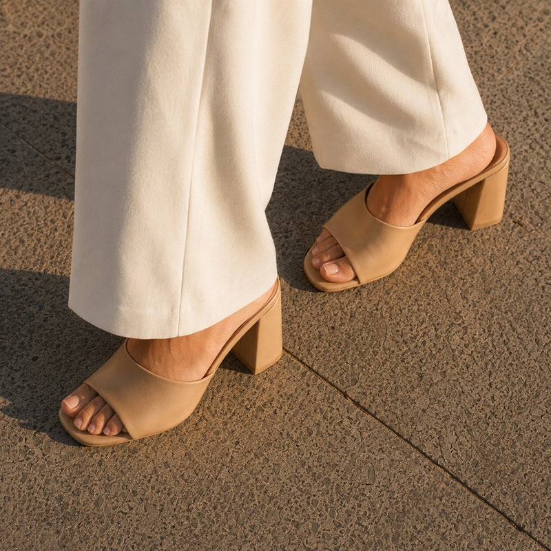 AMPARO BEIGE - A by André