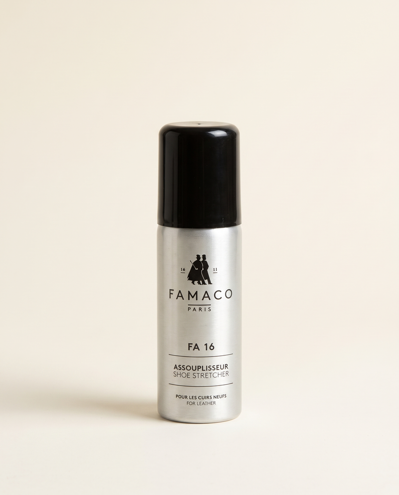 Assouplisseur cuir FA 16 Famaco, packshot sur fond clair