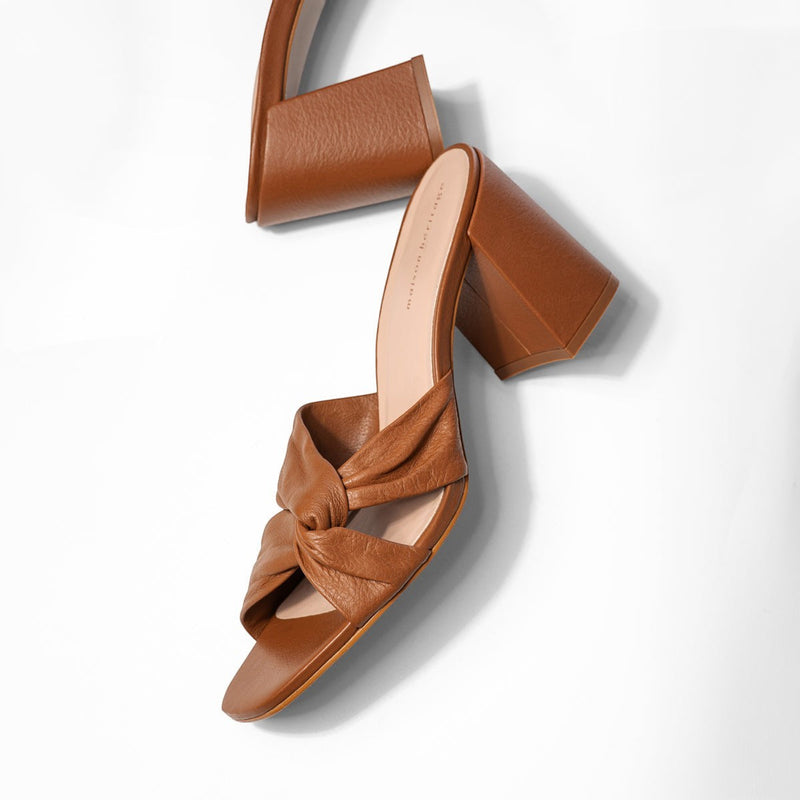 BECKY COGNAC - MULE