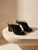 ESTANA NOIR SUEDE — nature morte