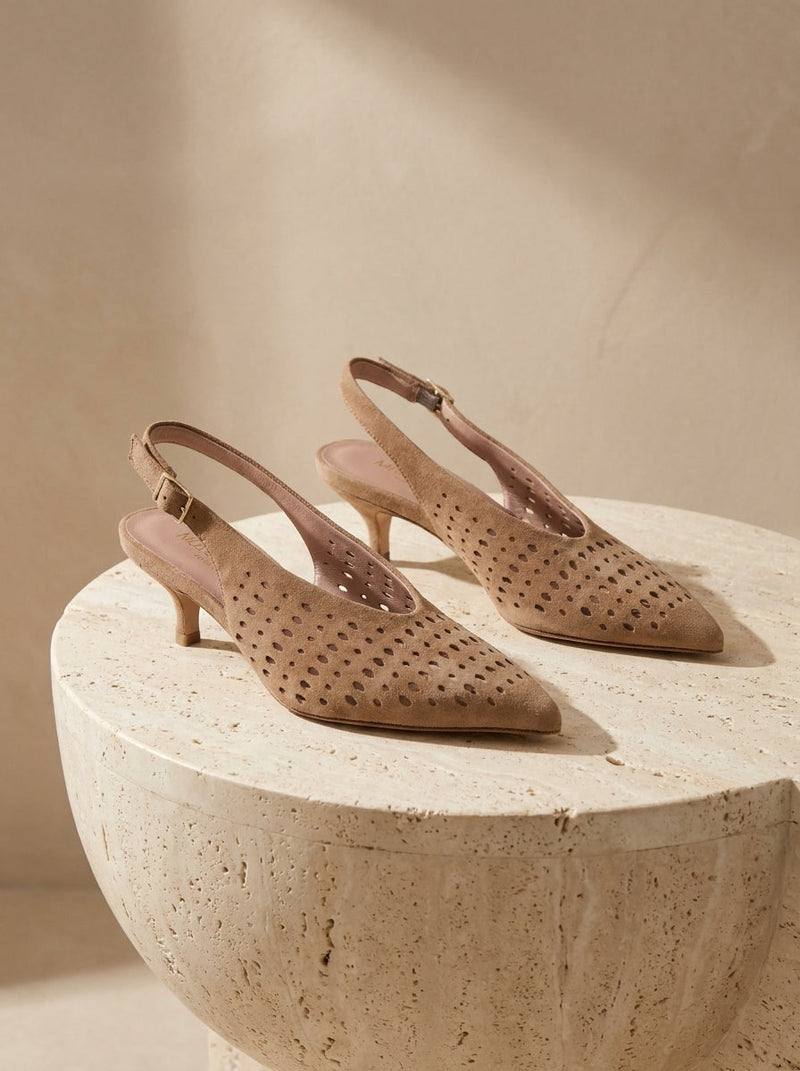 FONIE SABLE SUEDE — nature morte