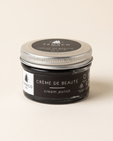 Crème de Beauté Famaco en pommadier, packshot sur fond clair