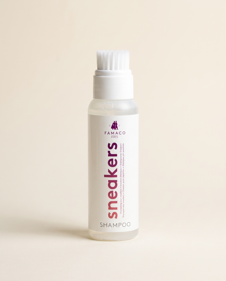 Sneakers Shampoo Famaco, packshot sur fond clair