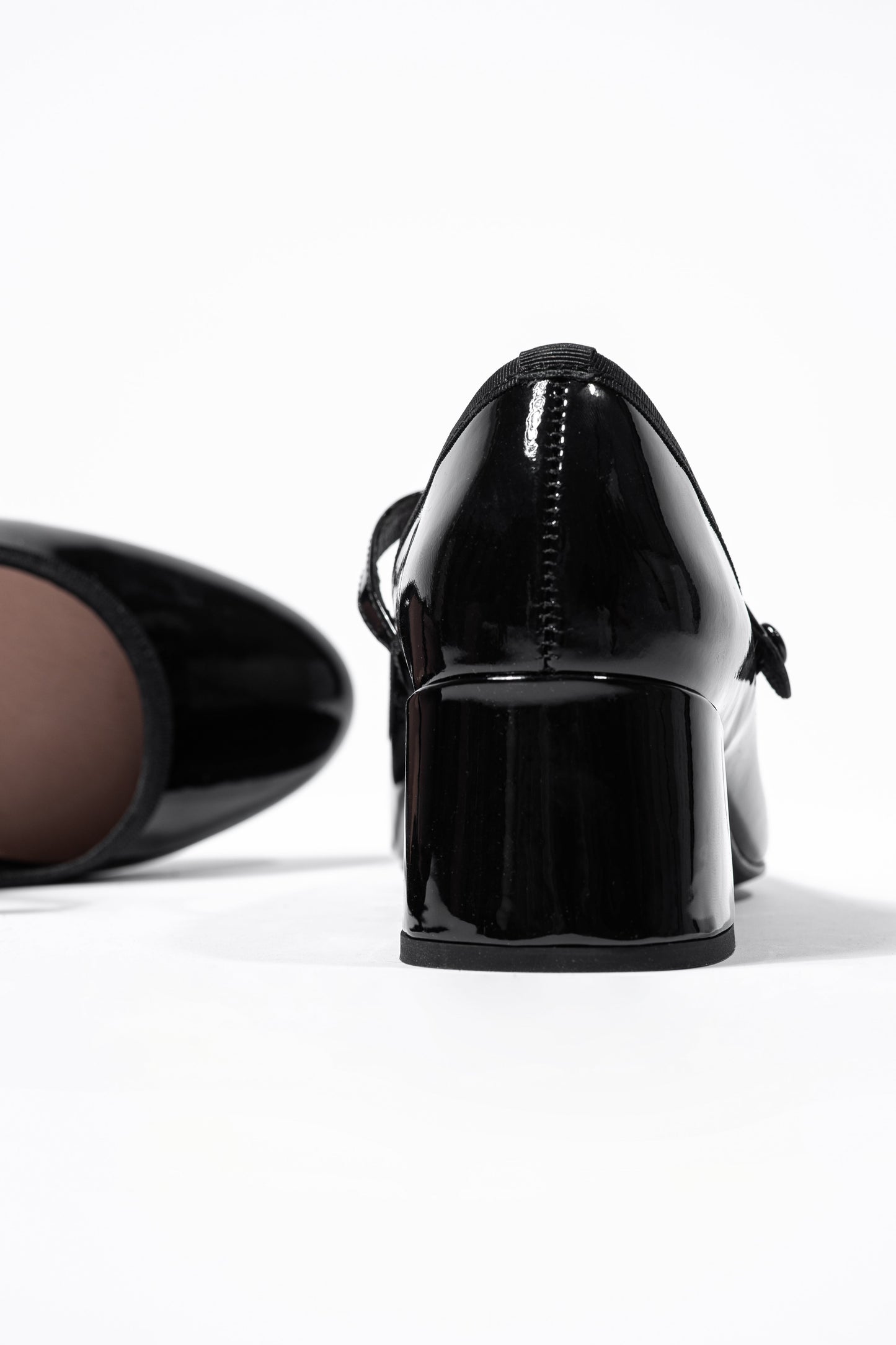 TAYLOR NOIR - BALLERINE